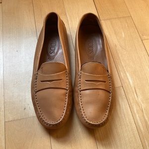 TOD’S shoes in Khaki